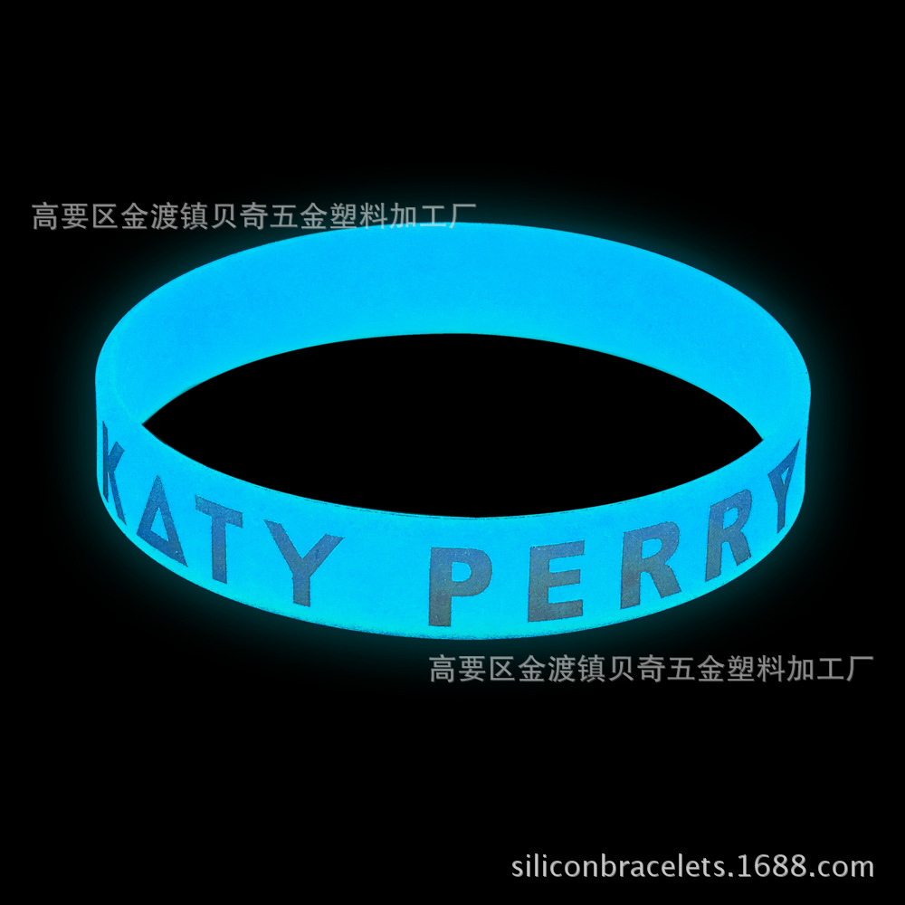 Silicone creative bracelet