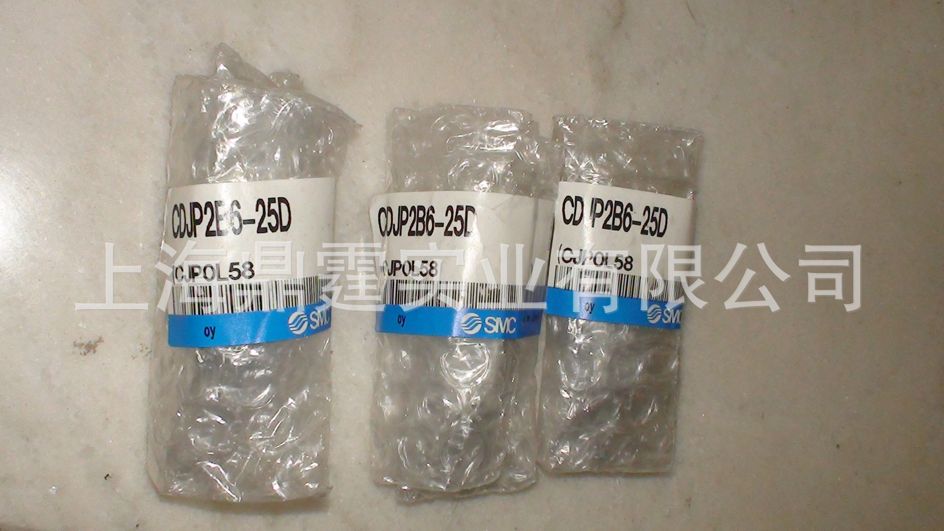 SMC CDJP2B6-25D ˫���� ������������