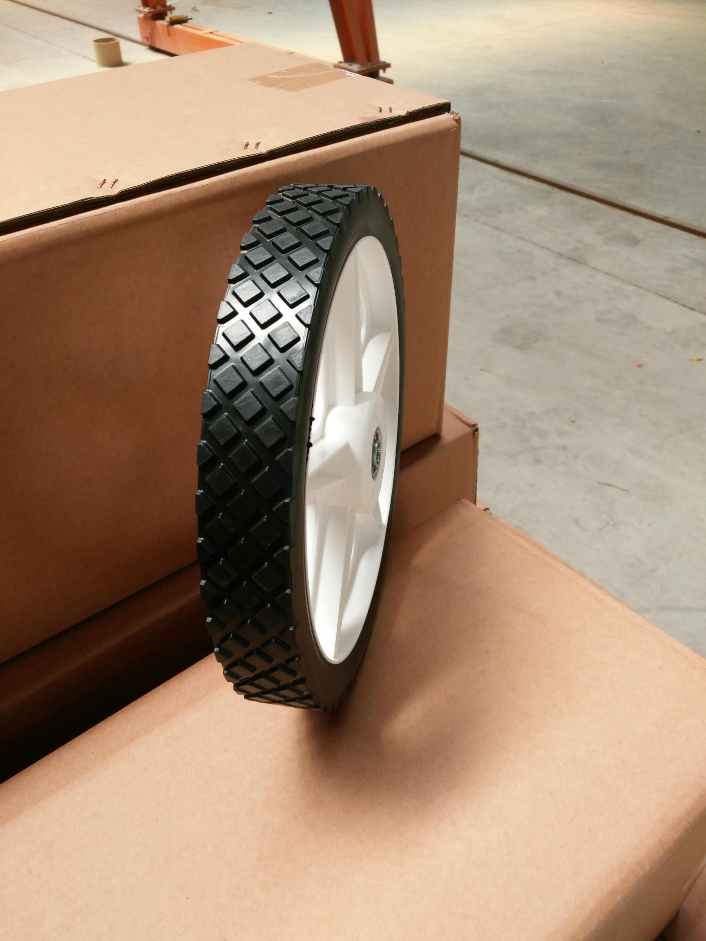 割草机清洗机用塑料轮子 14x1.75 inch