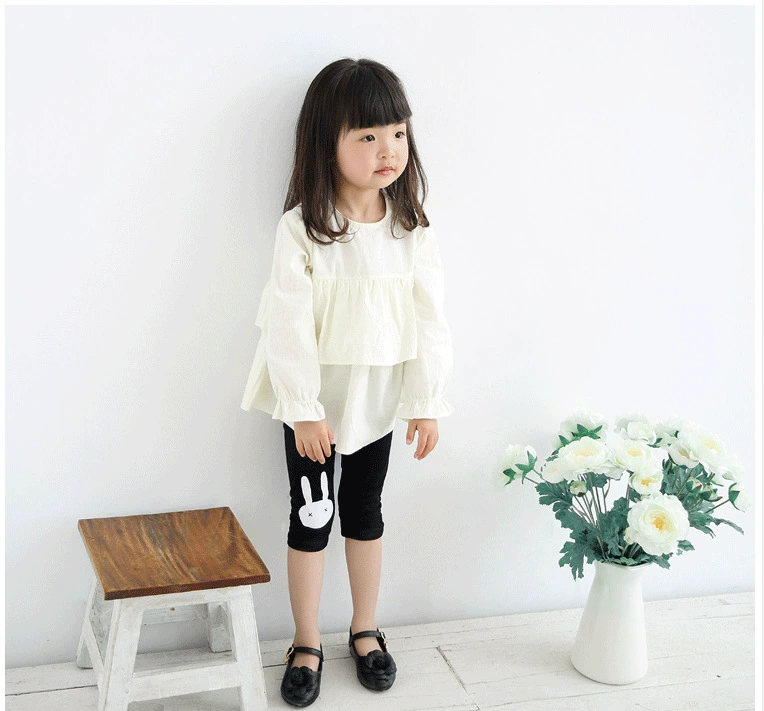 Kids thin knitted leggings (children), cute bunny knee print, lightweight summer capri, sizes 100–150