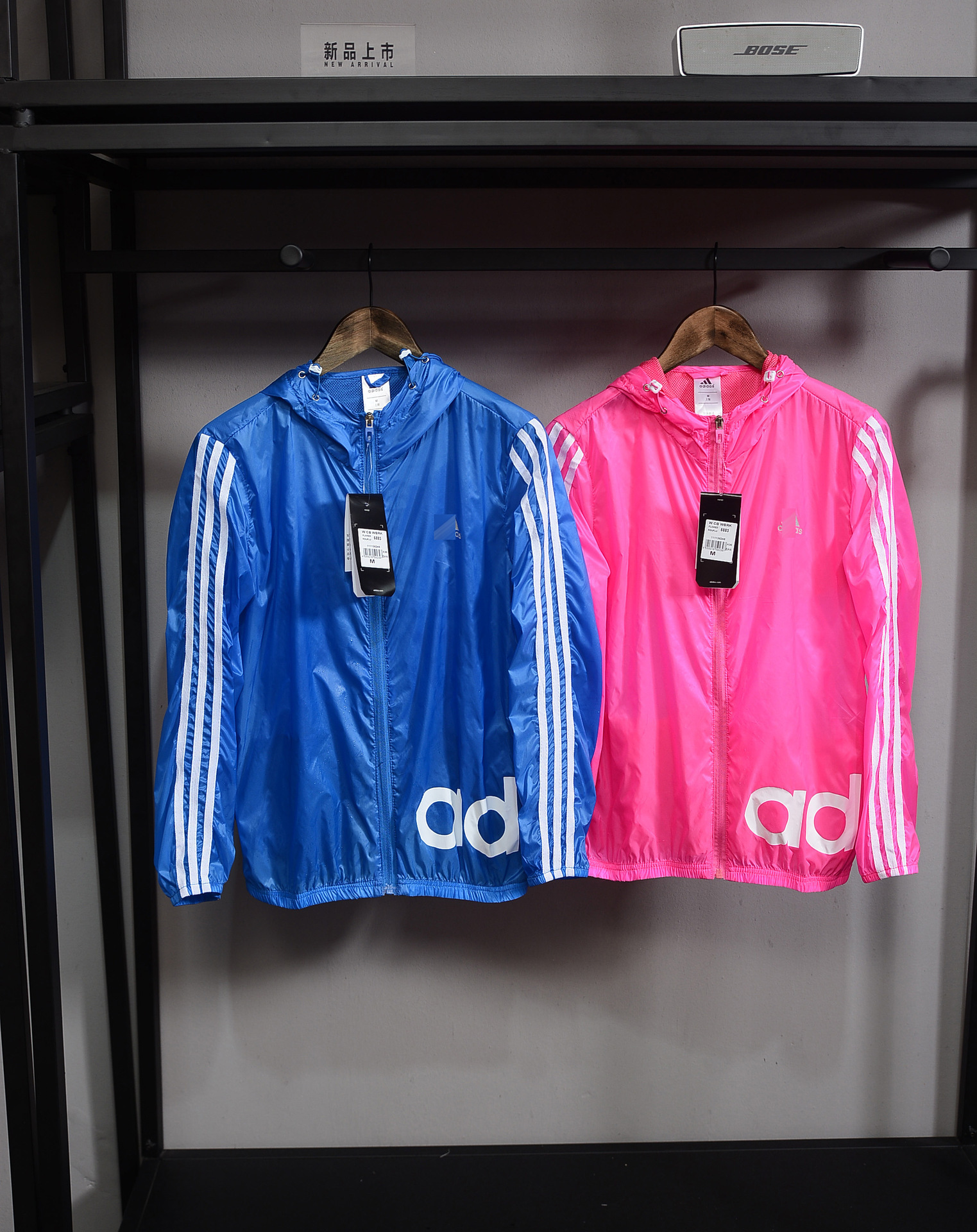 3114614142_1202196757