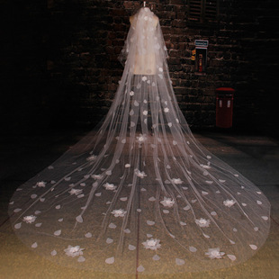 2020 new Korean beautiful water drop flower tail veil bride wedding veil photo wholesale