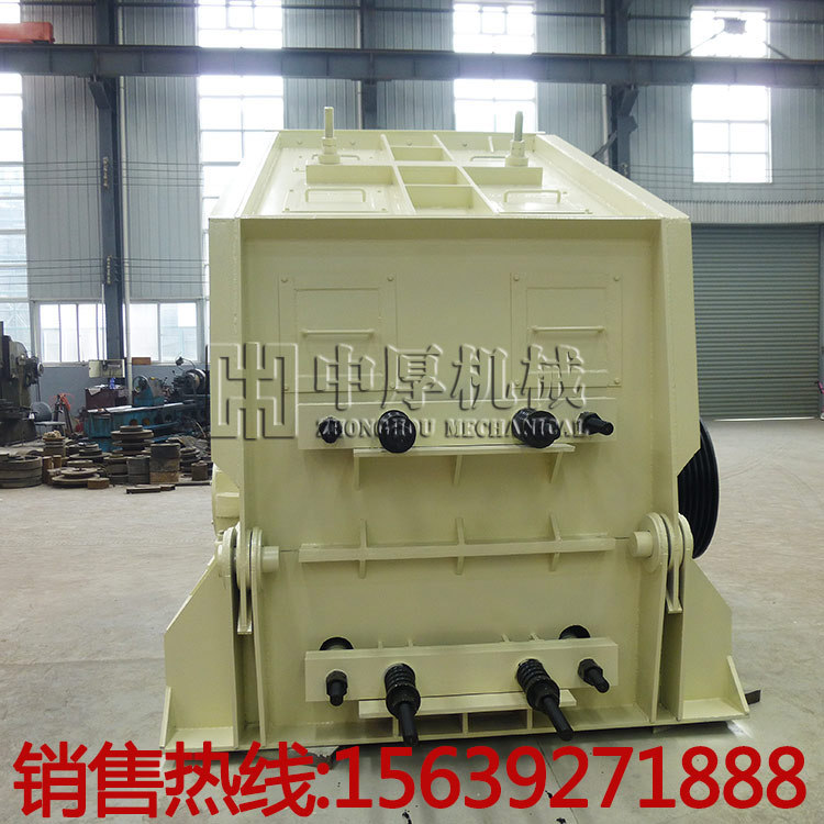 1214反擊式破碎機