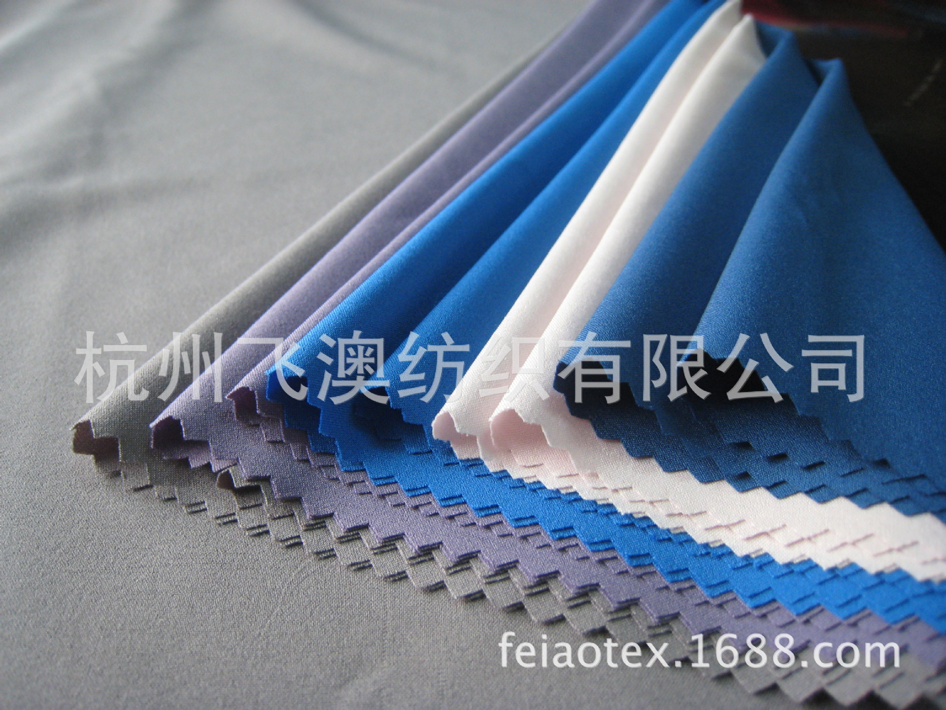 厂家直销200D斜纹四面弹，克重200-230g每平方,出口中东