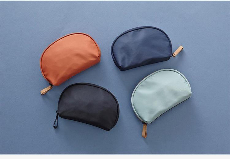 3172914596_2042753702