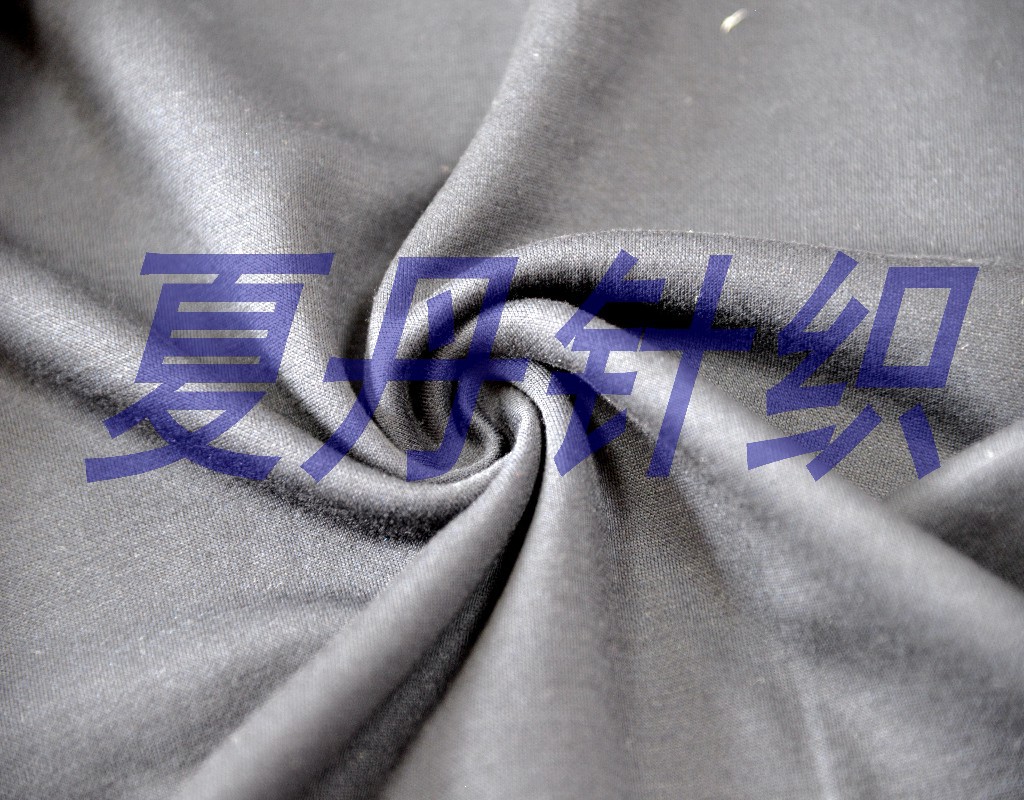 Ī����45.2��41.1��˿13.7��������˫�沼������Ī����������