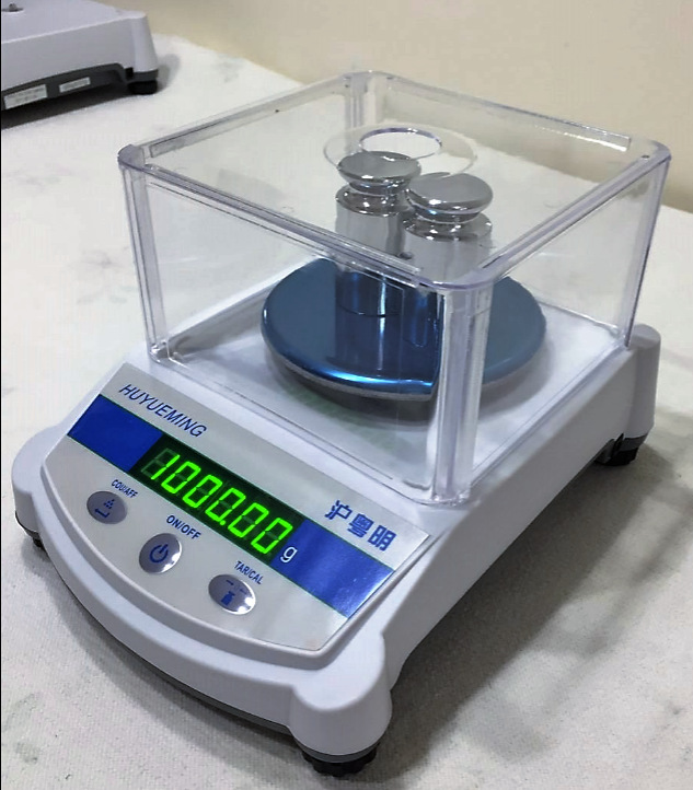 YP10002电子天平 上海沪粤明1000/0.01g天平 内置蓄电池电子称