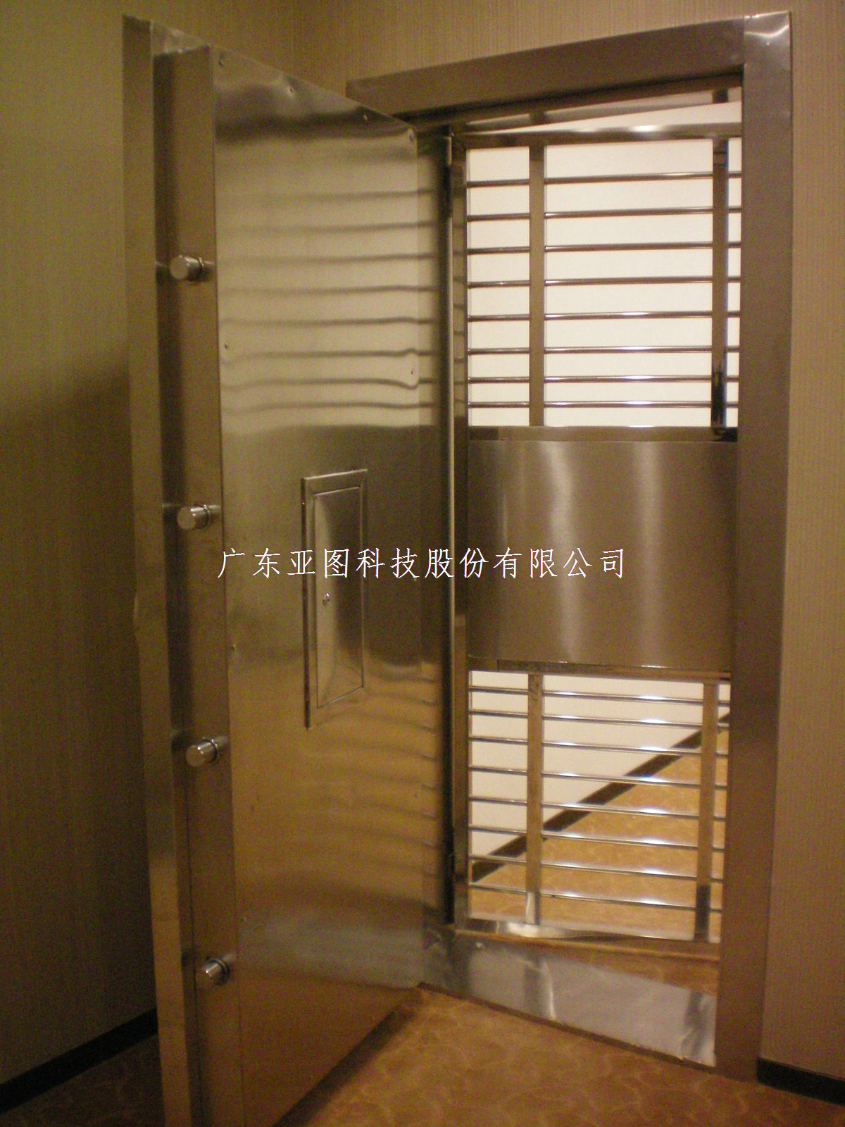 东莞金库门厂家,珠宝厂金库门银行金库门13425135661-阿里巴巴