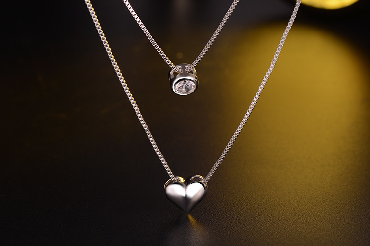 Necklace Classification 1 Piece Quantity Street Occasion Copper Material 1 Piece Lady Heart Shape Copper Plating Zircon Necklace