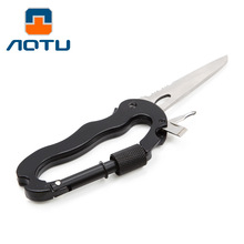 凹凸 户外多功能D型登山扣 折叠小刀 钥匙扣螺丝刀开瓶器AT7604