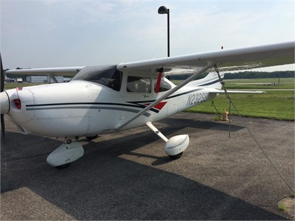 私人飞机 1998架Cessna 182s该 固定翼飞机