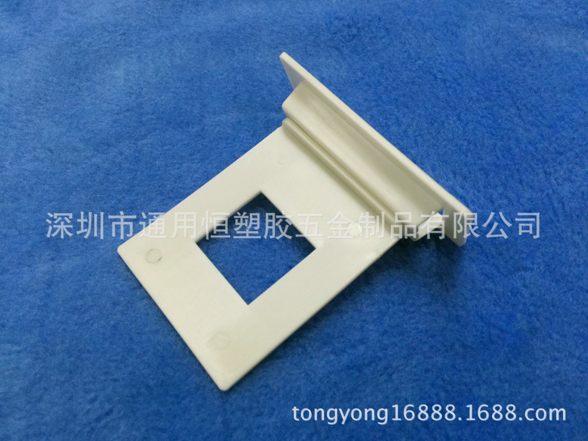 紙盒定位器 (74)