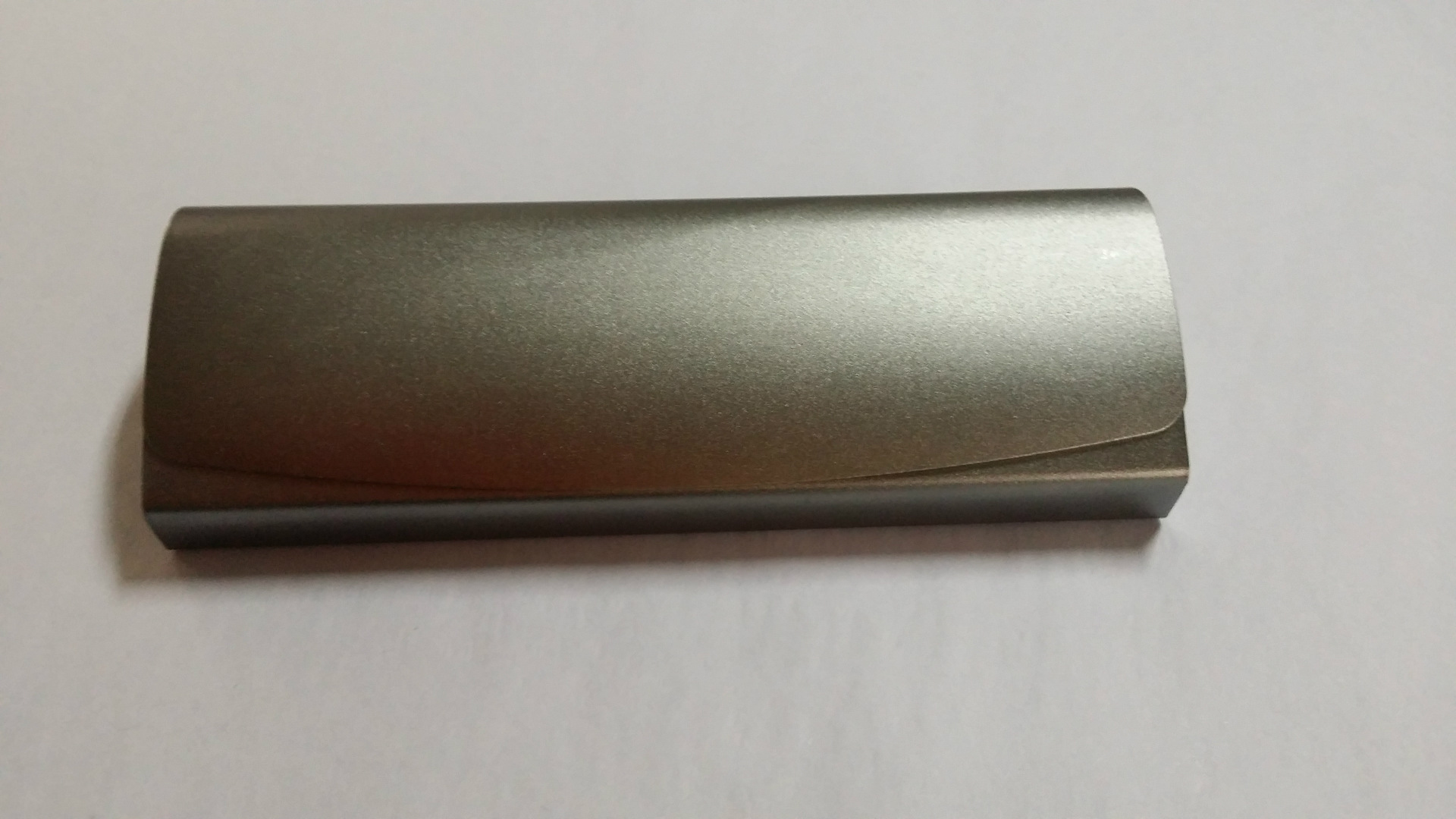 高档铝制环保光学手工眼镜盒