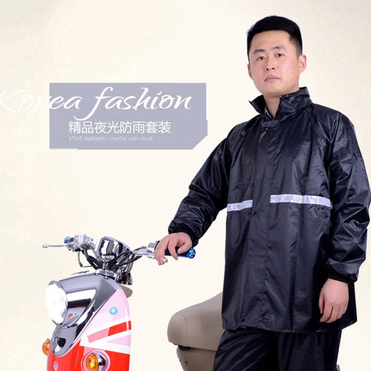 欧润春夏款批发单层分体式夜光雨衣雨裤套装轻便贴身舒适厂家直销