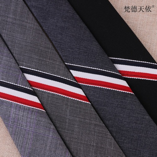New multi-style fashionable three-color striped blue, white and red tie 5cm men's trendy casual popular style narrow version
