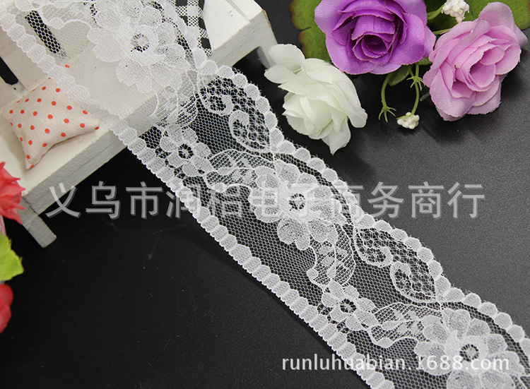 现货供应4.5CM精美蕾丝花边 用于服装蚊帐diy头饰发带
