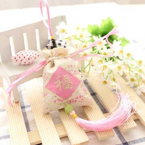 Peaceful blessing bag, sachet, aromatherapy wood and stone embroidery wholesale manufacturer, aromatherapy wood, stone, scented grass sachet, wholesale accessories