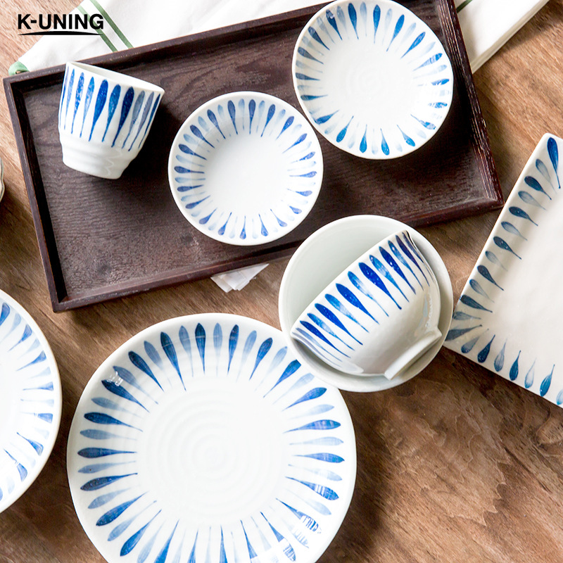 日本进口瓷器浓淡十草饭碗盘子碟子杯子钵日式釉下彩和风陶瓷餐具