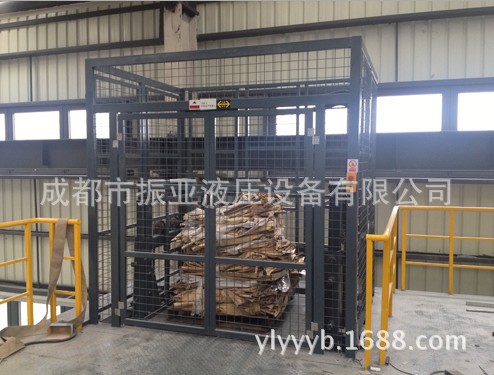 电动轿厢导轨链条式升降平台，液压物料升降机，3吨固定升降货梯