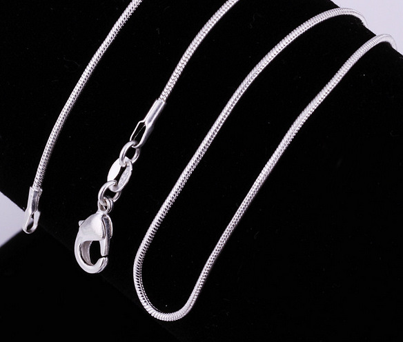 Collana a catena snake in argento sterling elegante_voghion.com