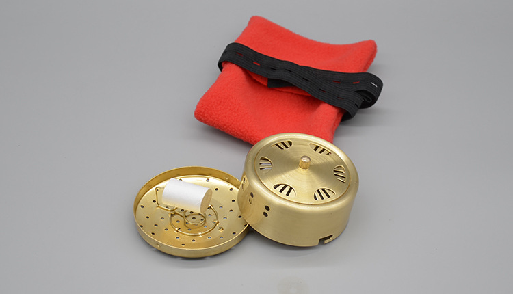 Pure Copper Moxibustion Box Portable Ai Jiu Warming Device for Home Wellness 8cm Base quality and texture