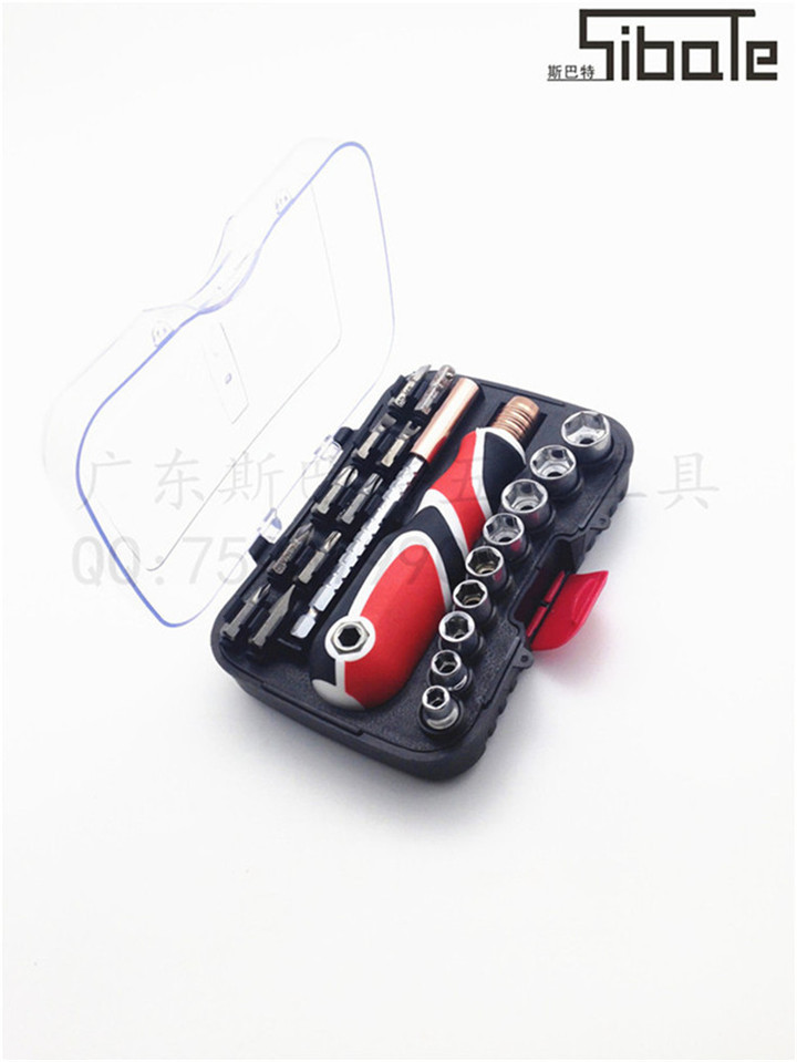 2016图片细节图E6DA8970-BC80-446D-A7