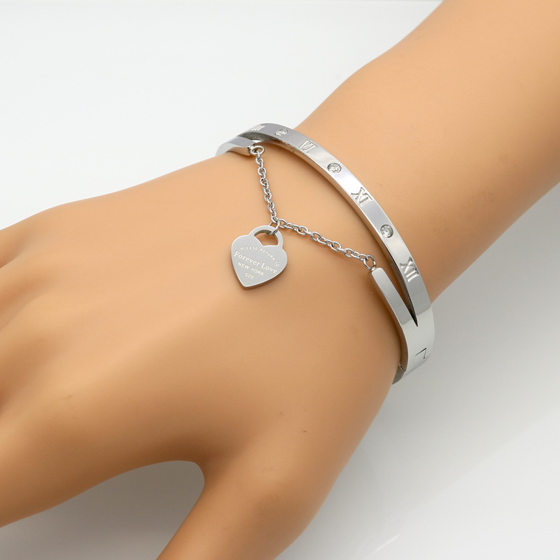 Heart Shaped Bracelet