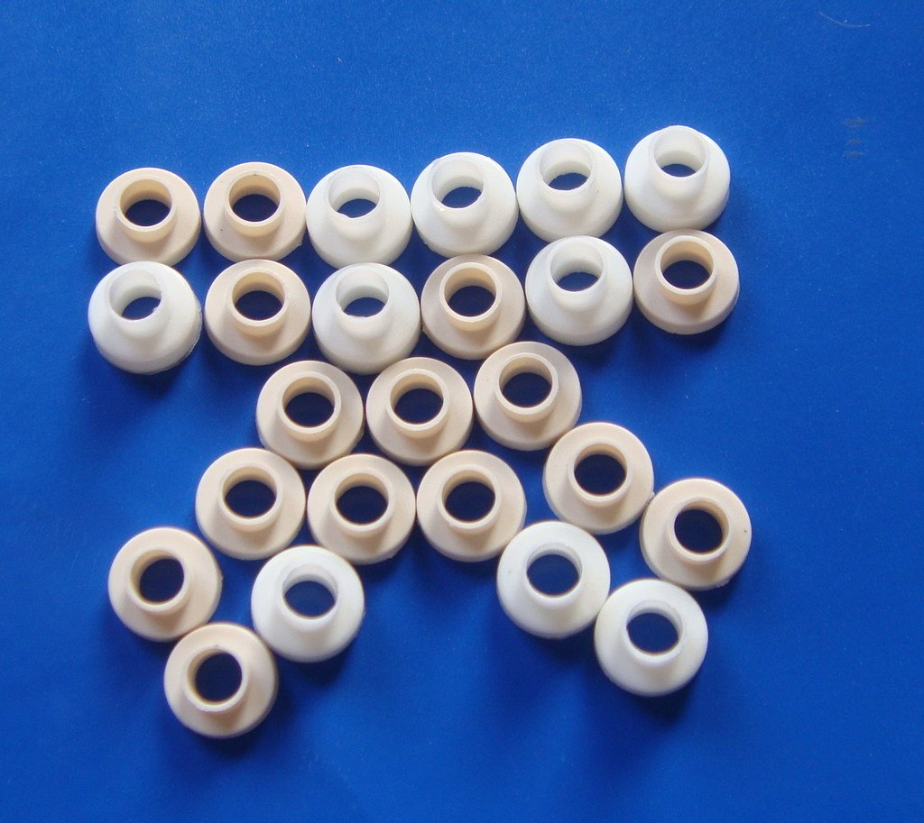 广东厂家批发 环保绝缘粒 全原料生产矽胶粒 塑胶绝缘子 