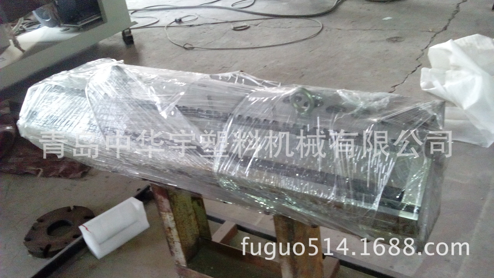 青岛供应PE/PP塑料板材设备 塑料板材生产线价格