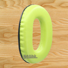 厂家生产批发绿色优质PU皮大口径网吧游戏头戴式耳机套耳机配件