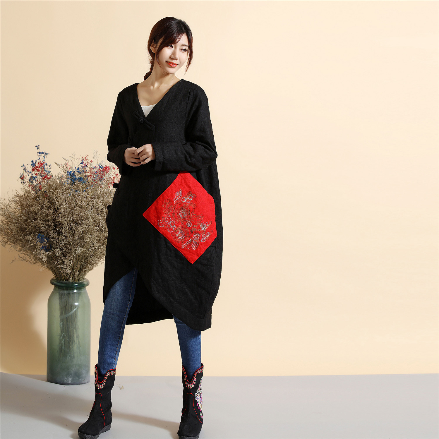 3692877245_782433305