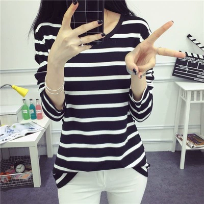 Корейская версия большого размера свободная черно-белая полосатая нижняя рубашка