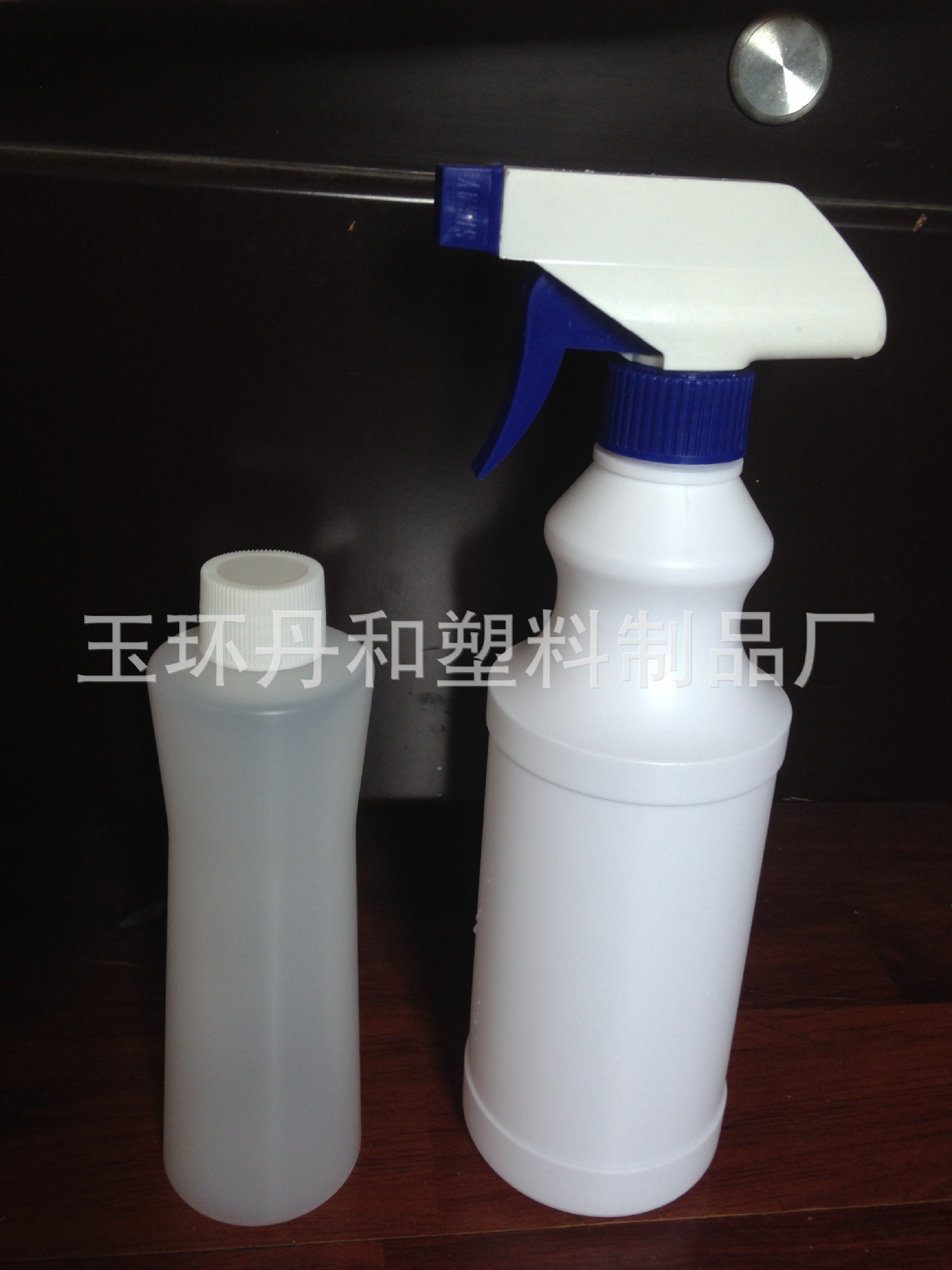 批发500ml 220ml pe喷枪瓶赠品厨房用品清洁剂液去污洗侧液瓶