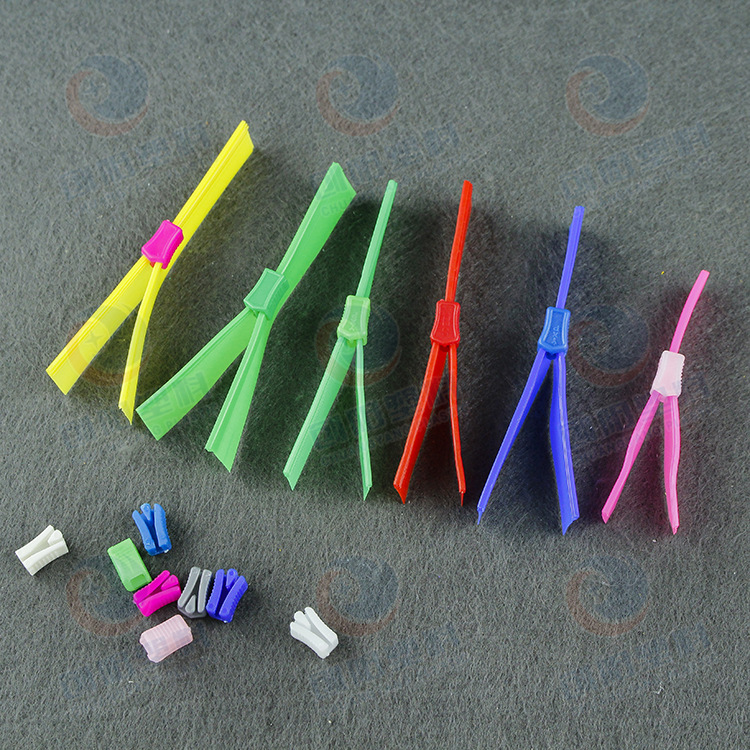 优质供应PVC拉链各色多款式齐全厂家现货批发塑料密封箱包防水