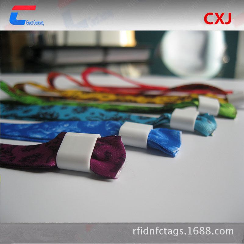 厂家直销 RFID芯片腕带RFID手腕带 涤沦织唛手腕带 提花织唛带 