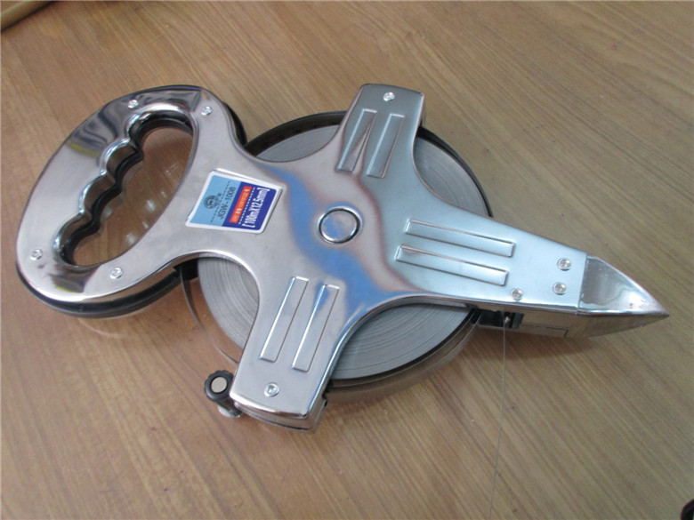 批发 公制100~30米不锈钢手提式钢卷尺架子尺手摇钢卷尺