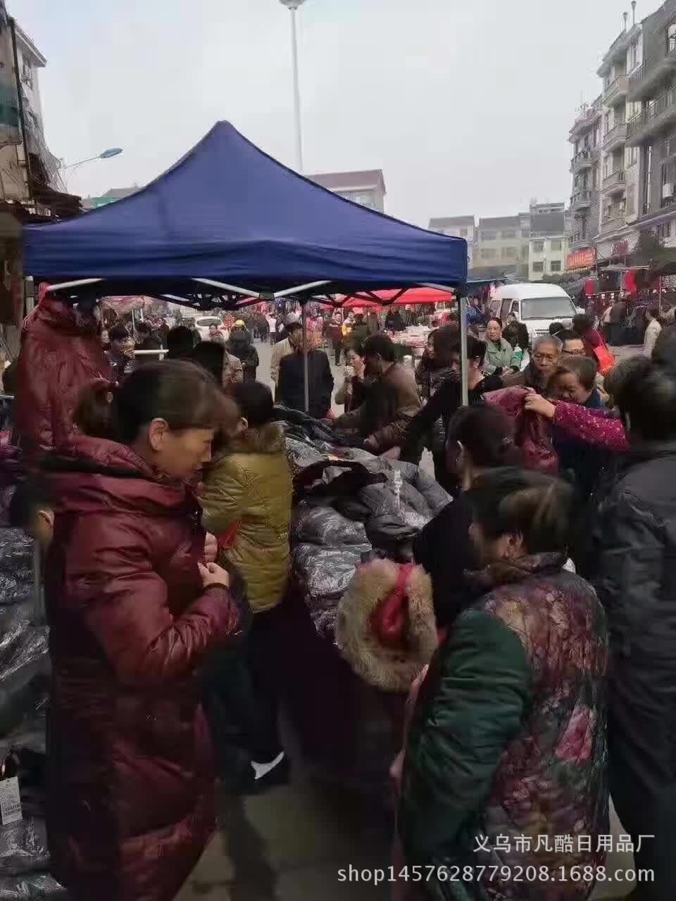 女装批发：潮流与经济的双赢选择