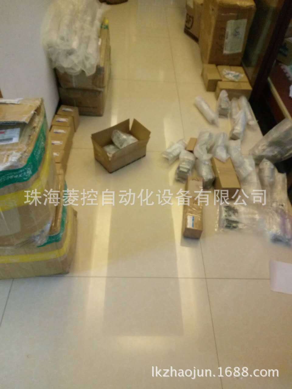 供应SMC:SY7220-5LZD-02