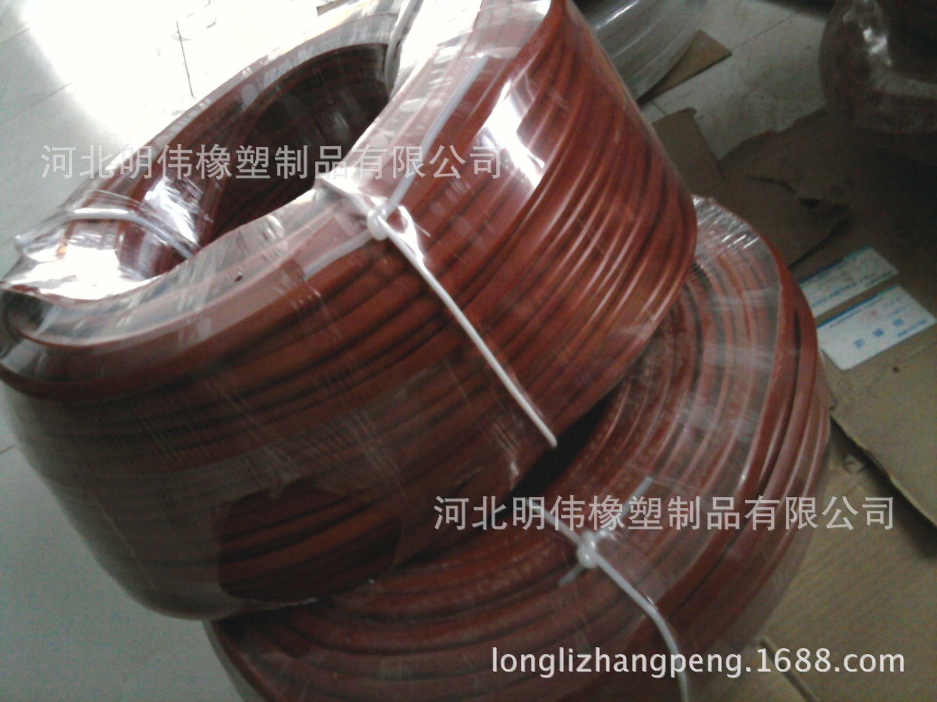 供应红色蒸汽胶管,钢丝编织蒸汽胶管,蒸汽管,耐温管 耐腐蚀