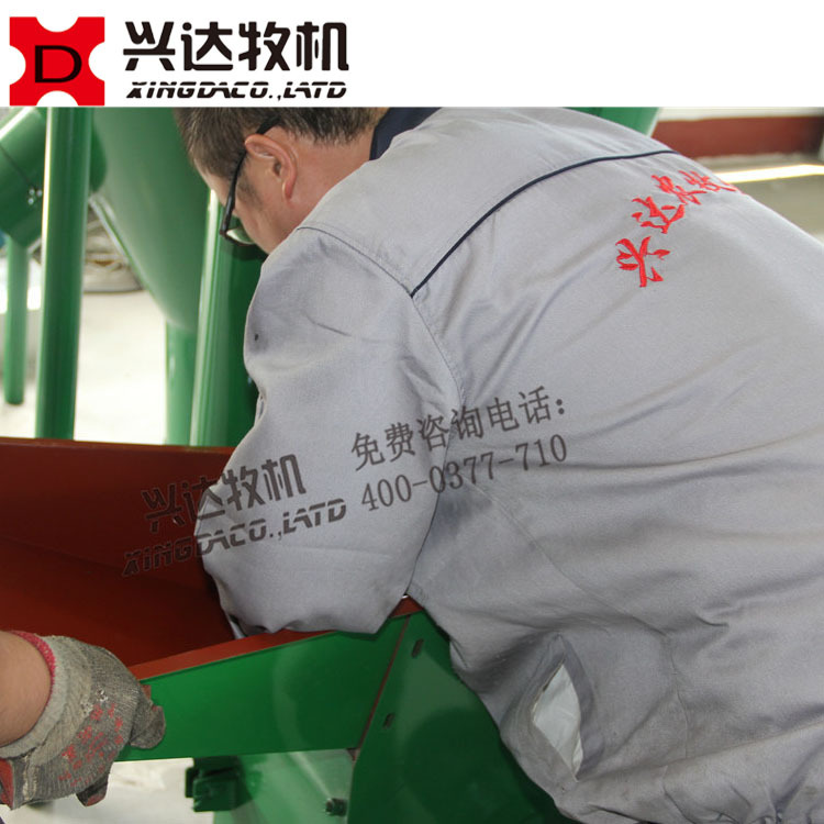 潍坊猪饲料搅拌粉碎机组 猪饲料加工设备 饲料搅拌机 厂家直销