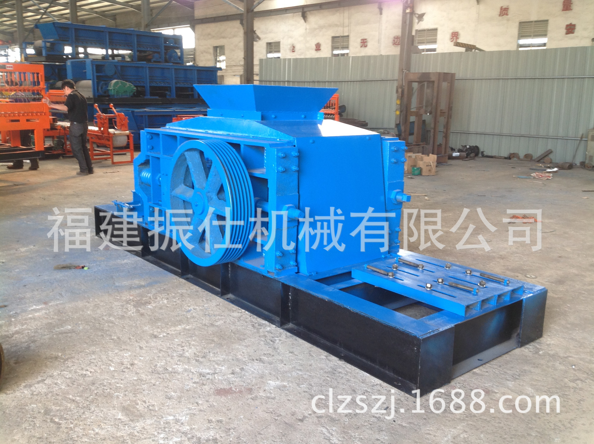 振仕机械  800*600重型高速对辊机对辊机轧土机破碎机打土机