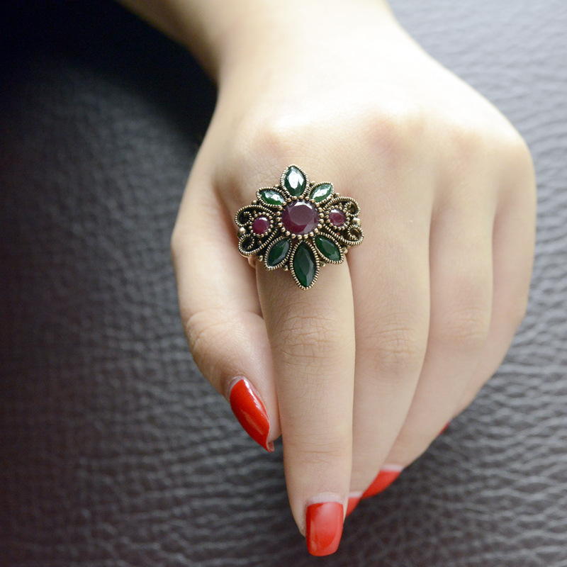 ŷ��ʱ�и��ű�ʯ�οջ��ƽ�ָ �ߵ�����С������ 10323536