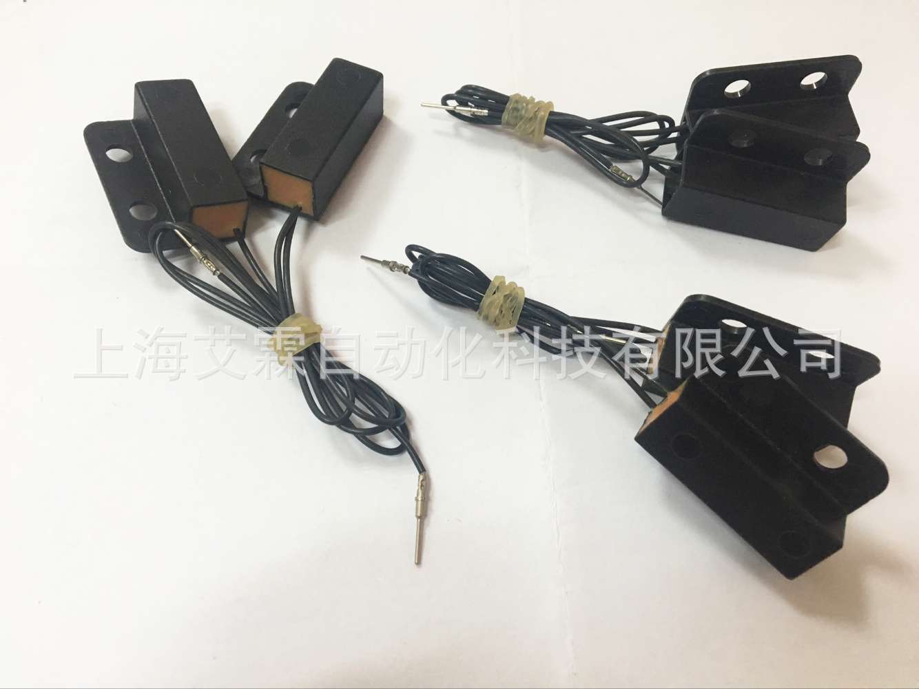 美国MEAS 磁型双路开关