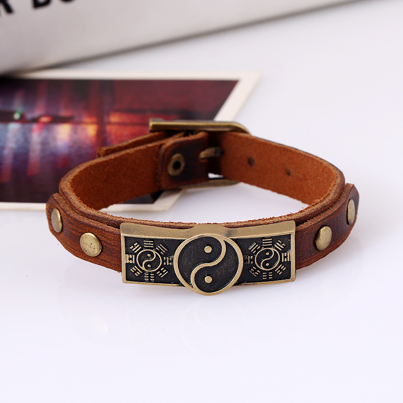 Biểu tượng tôn giáo nam giới vòng đeo tay bằng da bán buôn thủ công vòng tay da gốc Tai Chi tin đồn logo vòng đeo tay vòng tay gỗ trầm hương