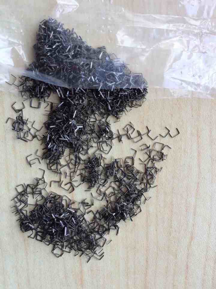 环切钛钉的图片,缝合钛钉的图片,环切缝合器钛钉塑料圈_大山谷图库