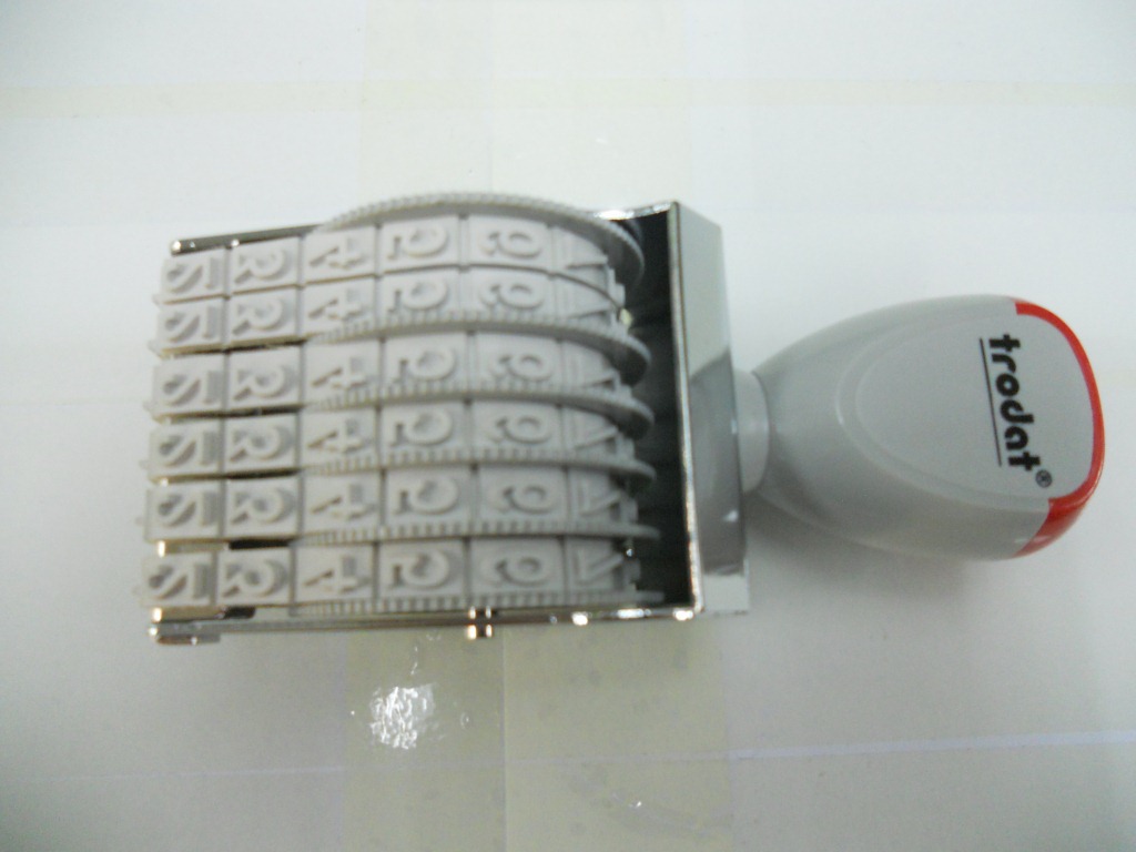 ��Ʒ׿��1576ӡ�� �ָ�7MM 6λ����ӡ�� Trodat �ɵ�ת�������� 