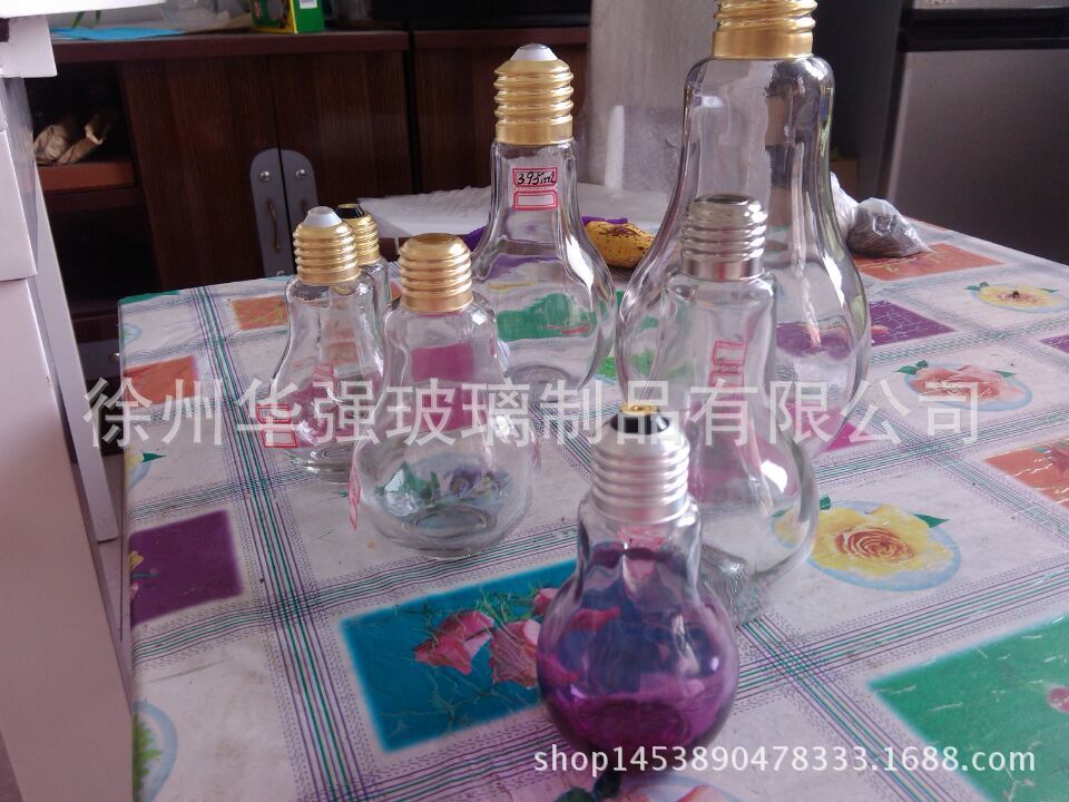 优质工艺玻璃瓶玻璃灯泡饮料瓶喷色玻璃瓶灯泡瓶