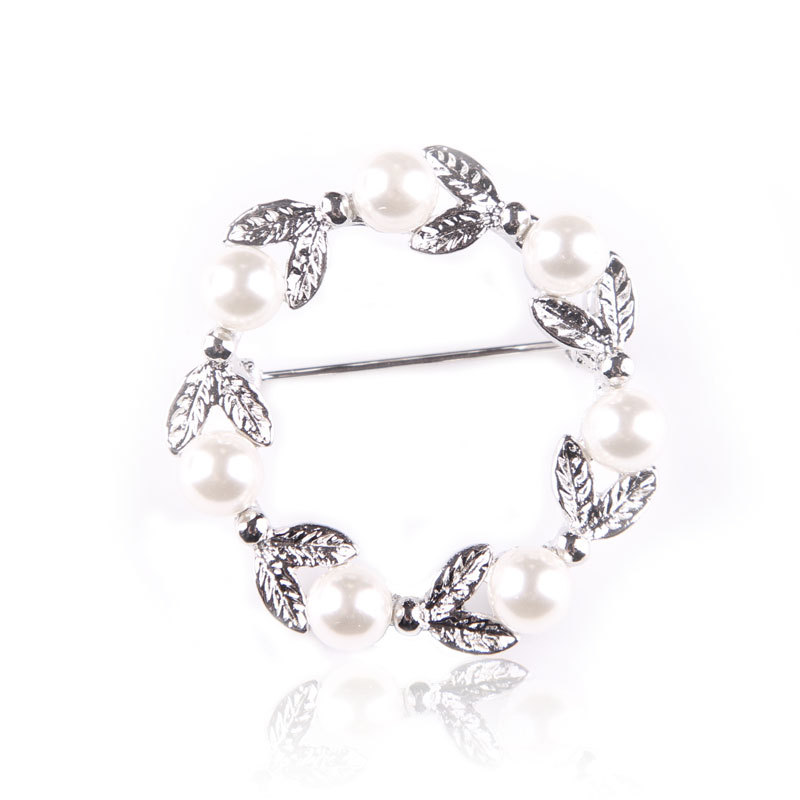 spilla perla dorata cava commercio estero corsage moda femminile spilla versatile_voghion.com