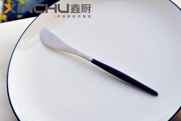 LEON 牛油刀