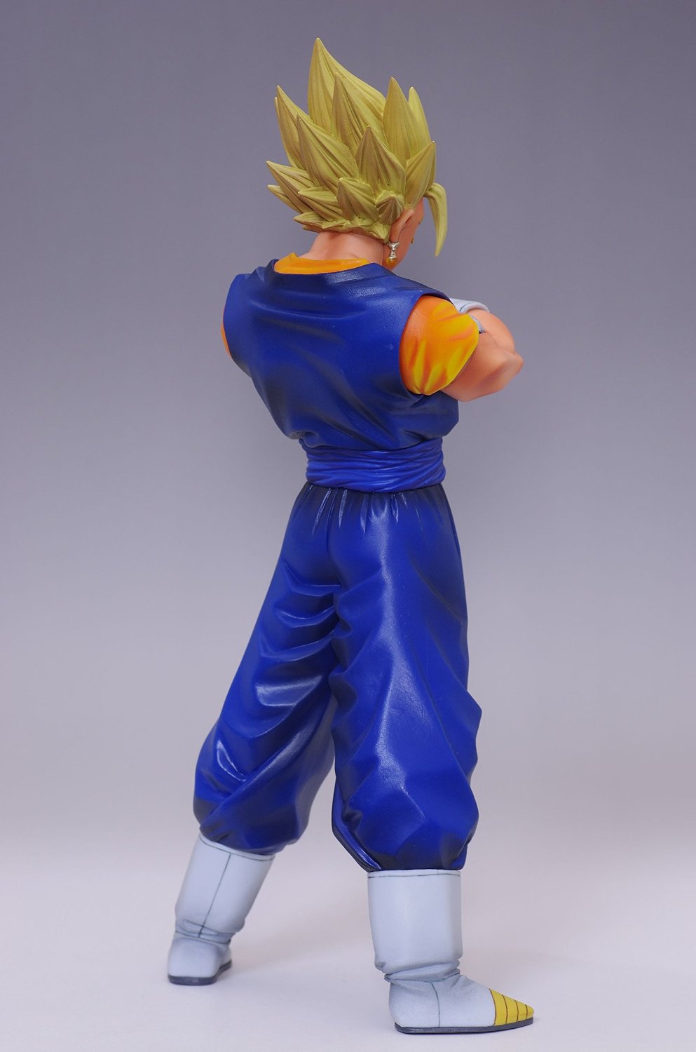 3210707702_2062856041